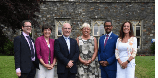 Inaugural partnership conference showcases the latest innovations in population health / Cynhadledd agoriadol y bartneriaeth yn arddangos y datblygiadau diweddaraf ym maes iechyd y boblogaeth Close Back to Folder Fiona Hancock mail@hywelddahb.vuelio.co.uk 4 Attachments 4 days ago Conference