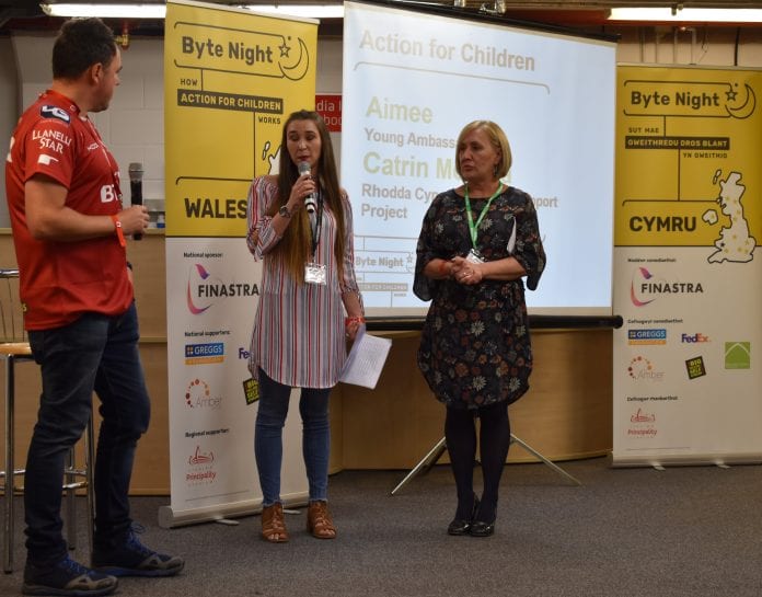 Aimee Griffiths telling Byte Night how Action for Children had turned her life around. Aimee Griffiths telling Byte Night how Action for Children had turned her life around.