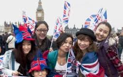 THE UK COULD LOOK FORWARD TO A RISE IN VISITORS FROM CHINA IN THE COMING WEEK AS CHINA NATIONAL DAY AND THE GOLDEN WEEK HOLIDAY BEGIN. Chinese Visitors