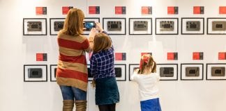 WORLD’S FIRST INVISIBLE PHOTOGRAPHY EXHIBITION dotography 2253