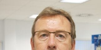 High-tech monitors can play crucial role in healthier lifestyle say diabetes experts Prof Steve Bain