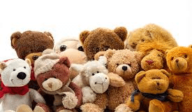 Cannoedd o dedis yn gofyn ‘A oes croeso?’ – Clymblaid Ffoaduriaid Cymru yn yr Eisteddfod // Hundreds of teddies looking for a home – Welsh Refugee Coalition at the Eisteddfod Stuffed Toys