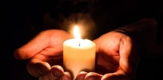 ANNUAL ‘THEIR LIGHT SHINES’ AT THE NATIONAL BOTANIC GARDEN OF WALES Screenshot 20181107 200248