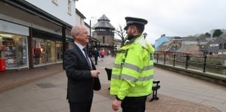 PCSOs – A Welcome Presence in Communities This Christmas PCSO Rob John and Riverside Shopping Centre Manager Roland Keevil2