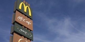 Police in Llanelli are urging parents to help them control ‘unruly youths’ in the town. mcdonalds 1340199 960 720