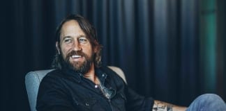Foo Fighters’ Chris Shiflett Instant Grat ‘This Ol’ World’ Out Now, Tours UK & Europe Ahead of New Thirty Tigers Release, Plays Omera 1st April Chris Shiflett Jody Domingue low res