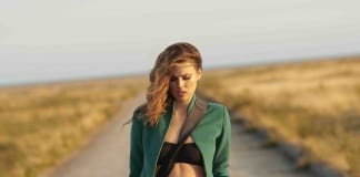 Introducing Twinnie, New EP ‘Better When I’m Drunk’ Out Now on BMG, C2C London Shows March 9th & 10th Twinnie general low res 2