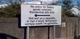 A third of Welsh know more words in Welsh than in British Sign Language sign