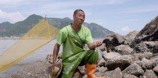 Model fishermen net four times what they can earn by catching fish P2 4