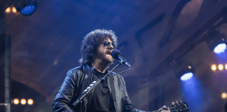 ICONIC MUSIC GROUP JEFF LYNNEâS ELO SET TO RELEASE NEW ALBUM FROM OUT OF NOWHERE NOV. 1 TITLE SONG PREMIERED TODAY ON BBC RADIO 2 AND AVAILABLE NOW TO STREAM AND WITH ALBUM PRE-ORDER Jeff Lynne by Carsten Windhorst