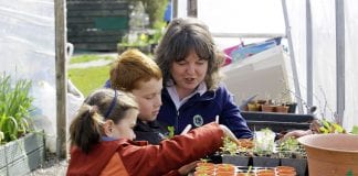 LOCAL SCHOOLS ENCOURAGED TO APPLY FOR FREE OUTDOOR LEARNING RESOURCES Learning through Landscapes