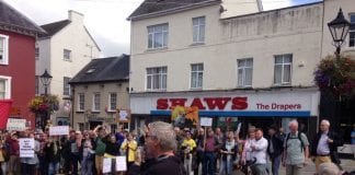 PEMBROKESHIRE FOR EUROPE COACH TO LONDON FOR MARCH FOR A PEOPLE’S VOTE ON 19 OCTOBER Pembrokeshire for Europe in Haverfordwest in September