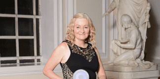 INSPIRATIONAL CARE WORKER OVERCOMES SHYNESS TO SCOOP NATIONAL AWARD Julie Sheen Bronze 1 scaled