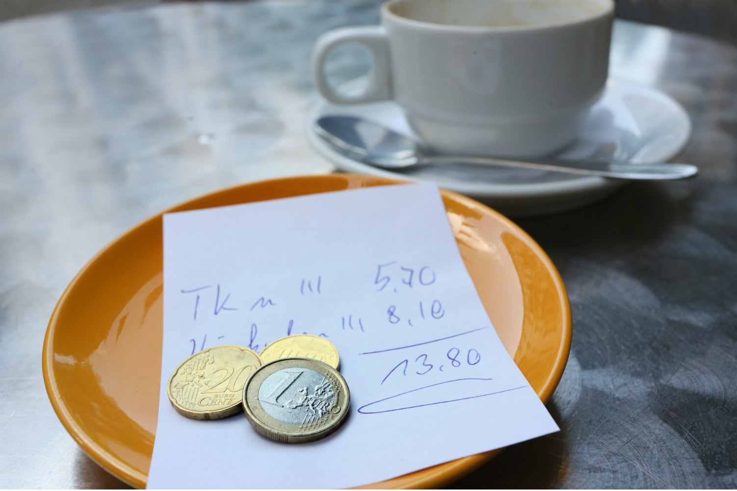 What are the laws around tipping in the UK? DAS Law West Wales