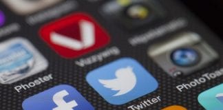 Best Signal Boosters for Mobile Phones mobile technology number phone community gadget 1240859 pxhere.com