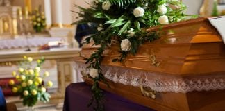 Coronavirus: How to say goodbye when a funeral isn’t possible funeral coffin