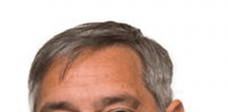 Cynghorydd Peter Read, Pencampwr Anabledd Gwynedd yn cael ei gyhoeddi fel ymgeisydd Seneddol. Cllr Peter Read