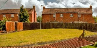 Property Boundaries – Avoiding Disputes With Your Neighbours boundaries 960x640 1