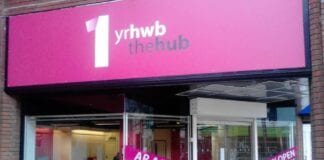 Ammanford and Llanelli Hwb buildings to re-open COjHSA VEAA1rdk
