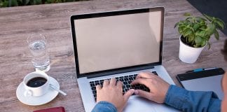 Fire-break Lockdown: 44% Welsh workers still happy to work from home home office 2452806 960 720