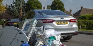 DON’T PACK THE KITCHEN SINK – TOYOTA PROVIDES TOP TIPS FOR UNIVERSITY MOVING-IN DAY 17500 Toyota Camry packing shoot 01 scaled 1