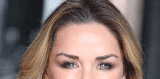 Could Claire Sweeney find an unsung hero in your town? Claire Sweeney 2017
