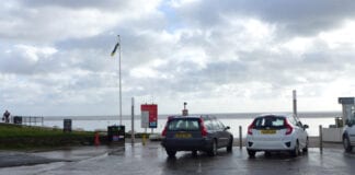 Pendine beach car park re-opens P1600251
