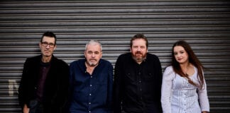 The Beautiful South founder member Dave Hemingway announces October 2020 release for ‘SUNBIRDS’ debut album “Cool To Be Kind”. Capture 255 RT color tone