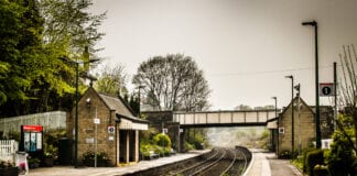 Gorsafoedd Trafnidiaeth Cymru yn cystadlu am glod Cwpan y Byd ChirkRailStation2019.04.18 47 scaled
