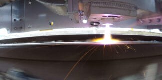 Y diwydiant rheilffyrdd yng Nghymru yn buddsoddi mewn technoleg newydd ar gyfer yr hydref Plasma 2