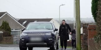 Motorists to face tougher measures over pavement parking p0848fdm