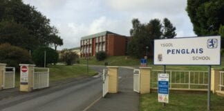 Year 7 Pupils in a Contact Group at Ysgol Gyfun Penglais asked to self-isolate as COVID-19 case confirmed 97687523 mediaitem97687522