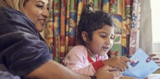 Llythyr – Llythyr oddi wrth Siôn Corn Children and adults pictures are models. Credit Tom Hull