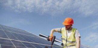 Y sector tai cymdeithasol i osod Cymru ar y llwybr i ddatgarboneiddio miloedd o gartrefi a hybu adferiad economaidd gwyrdd pexels gustavo fring 4254165 scaled