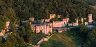 Welsh homes to holiday in near the I’m A Celeb Gwrych Castle Gwrych Castle