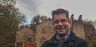 Arweinydd Plaid yn ymuno â Phlaid y Genedl Gymreig (WNP) IMG 1249