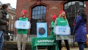 Festive Photo Opportunity with Councillor Nick Davies in Swansea, Sat Dec 19th download 76
