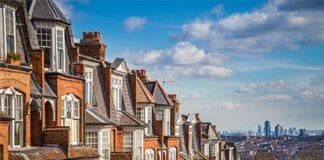 BIGGEST DROP IN LONDON RENTS SINCE SPRING LondonStreetSkyline 400x310 1