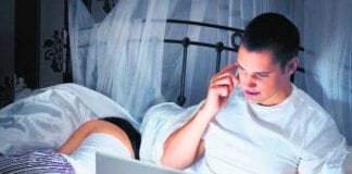 The nation’s bedrooms are under threat due to ‘sleep divorce’ 2019 7largeimg02 Tuesday 2019 072439143