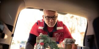 Nationwide hunt for local heroes begins donation home food delivery during lockdown royalty free image 1604655663