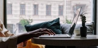 How a smart Hosting Control Panel helps anyone set up a Website or Server in Minutes hosting