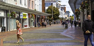 Celebrations as businesses back Llanelli BID slide2