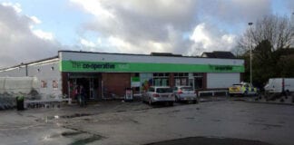 Dyfed Powys Police: Appeal following theft of mobile phone robbery co op