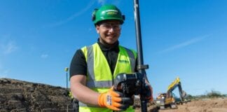 Technical apprenticeship scheme celebrates 100% success rate 0A0VWwxB