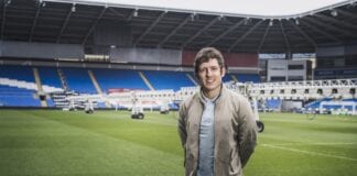 ELIS JAMES: FOOTBALL NATION: 90s/2000s Elis Photo 1 scaled