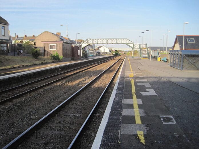 Pembrey Burry Port railway station Carmarthenshire geograph.org .uk 3992325 Pembrey Burry Port railway station Carmarthenshire geograph.org .uk 3992325