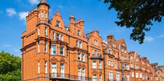 Kensington house prices fall by more than two times the average annual earnings in the last year 1 cadogan square getty