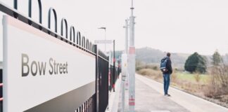 Trafnidiaeth Cymru yn cyhoeddi adroddiad blynyddol ar gyfer 2020/21 67a6b7a2a2c14cbe910e1493f1fe88d3