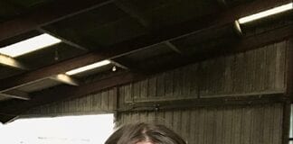 YFC MEMBERS CELEBRATE WINNING PIG REARING COMPETITION llun Eiry