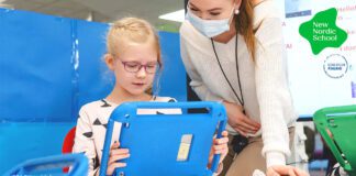 Best of Both Worlds: Why Hybrid Learning Is Here to Stay hybrid learning blog